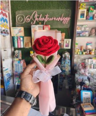 Forever Rose Crochet Bouquet