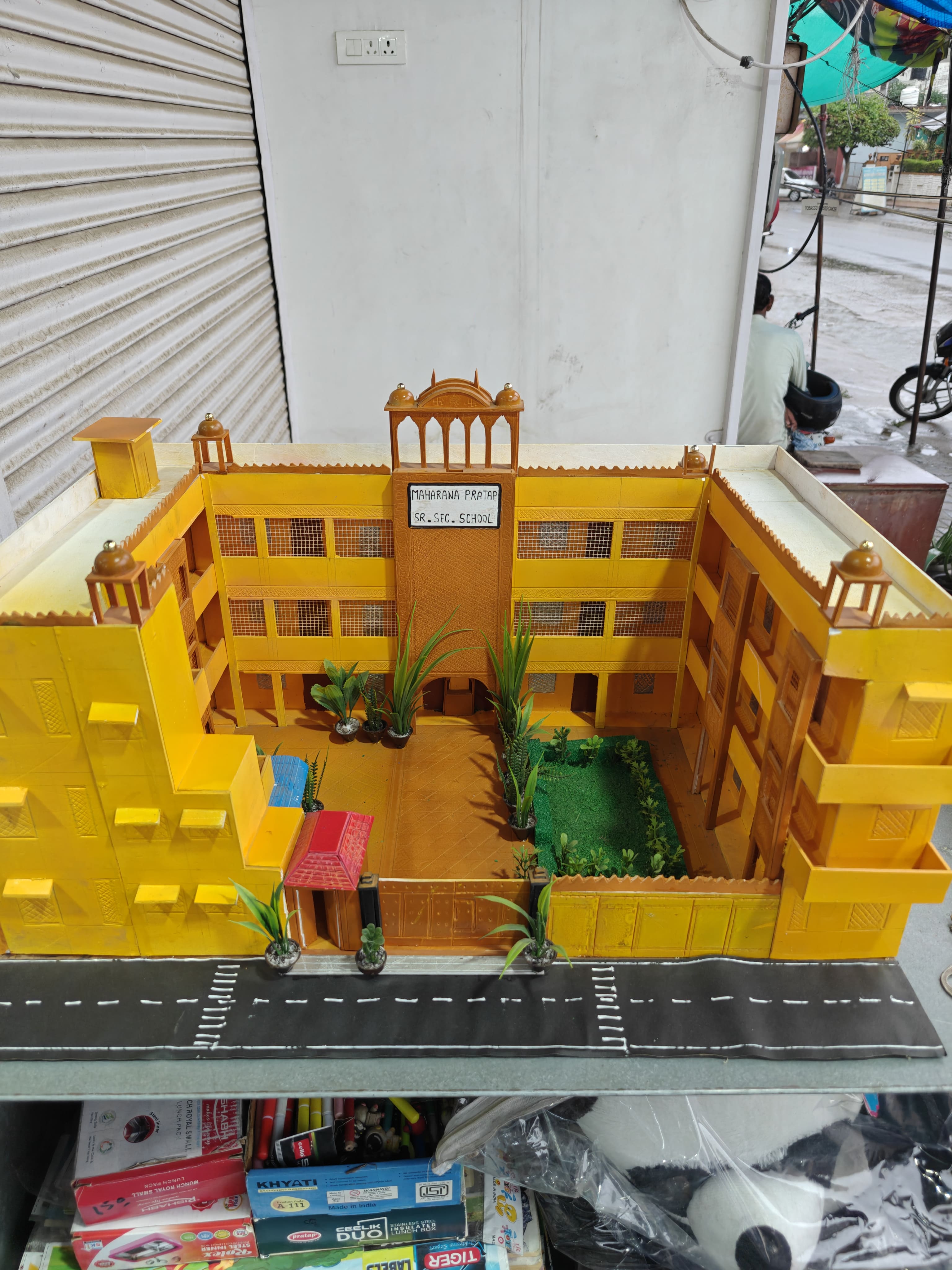 DIY 3D School Campus Model